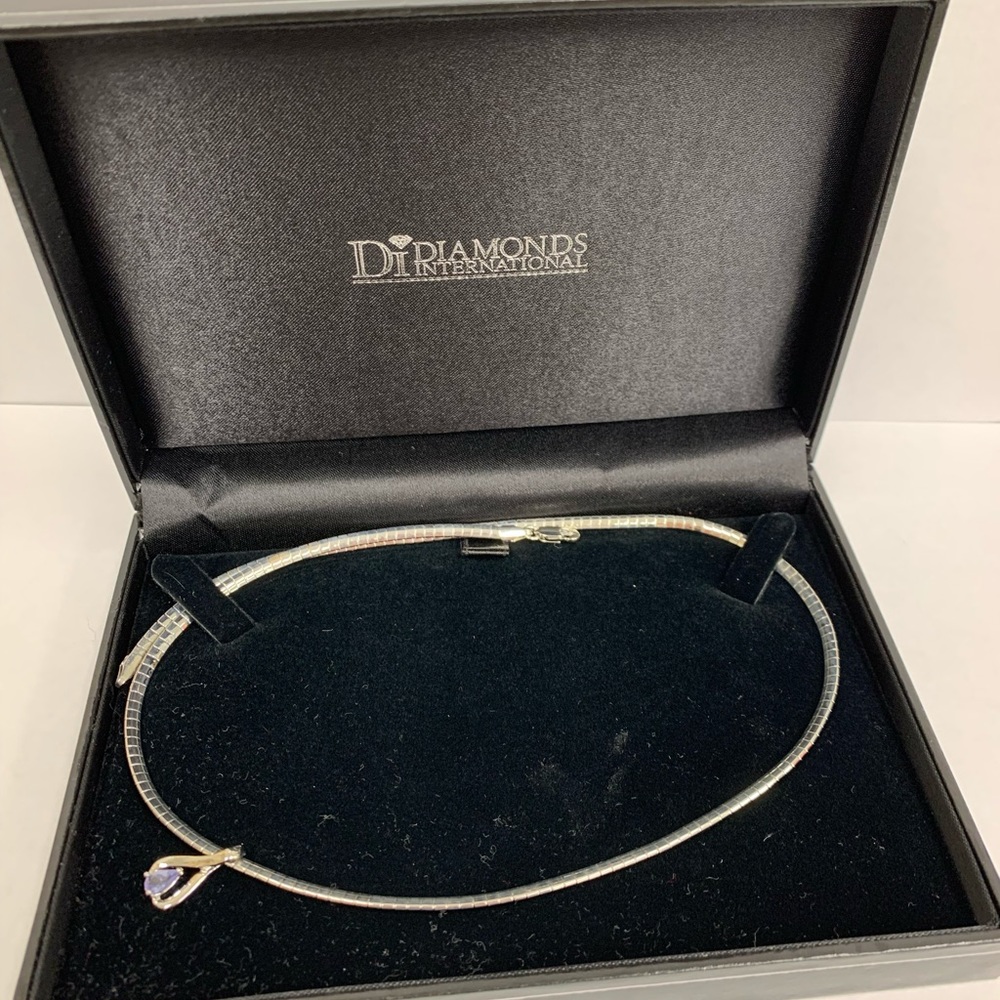 Diamonds International Necklace
